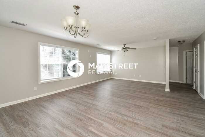 1901 Paddle Wheel Dr - Photo 4 of 17
