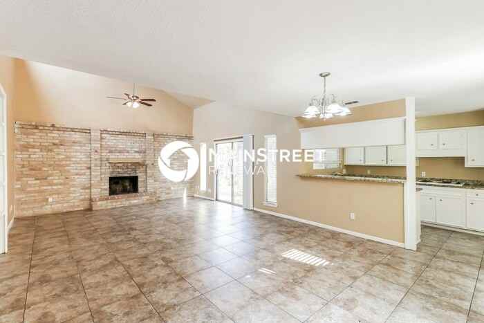 12439 Windy Wisp Ln - Photo 3 of 15