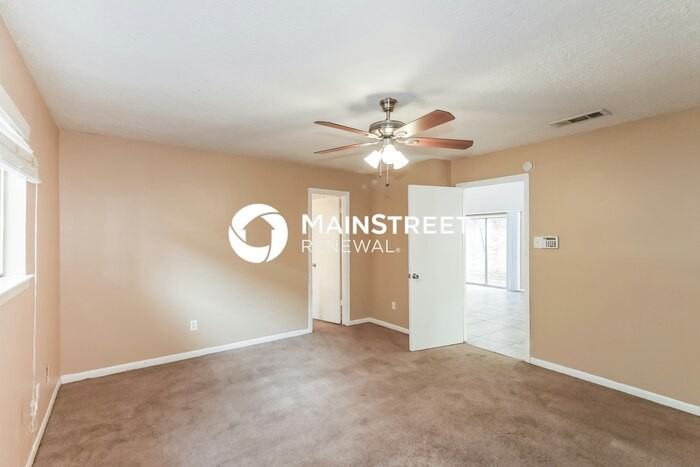 12439 Windy Wisp Ln - Photo 7 of 15