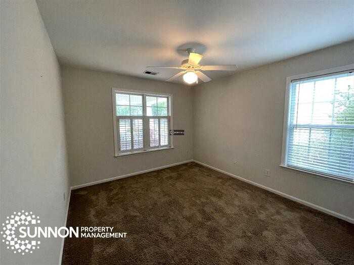 616 Herrin Ave - Photo 4 of 14