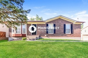 featured image of 10302 Bayport Rd