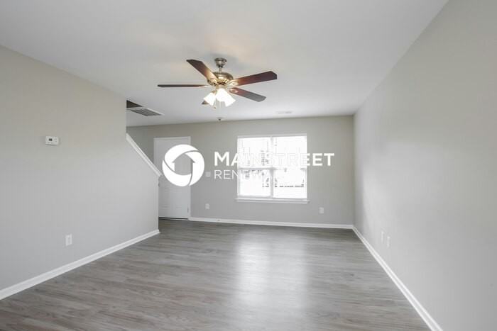 6919 Maddox Ct - Photo 6 of 17