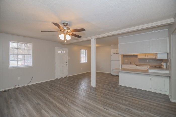 214 Cherrie Ave - Photo 6 of 19