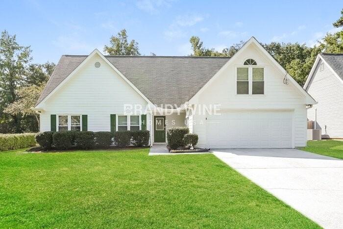 3639 Traddsprings Way - Photo 2 of 23