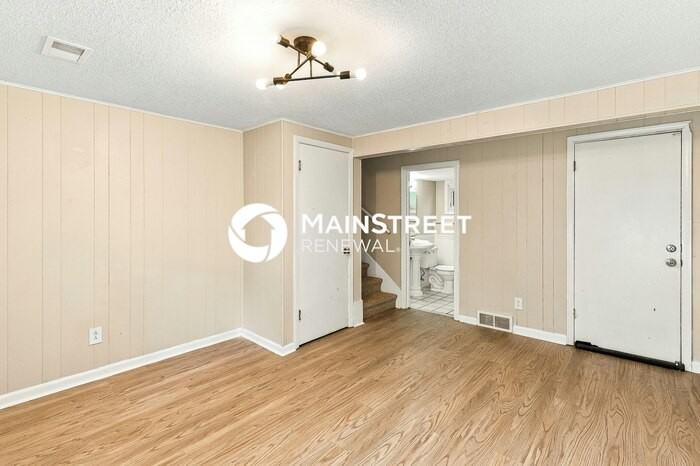 5227 Delaware St - Photo 6 of 18