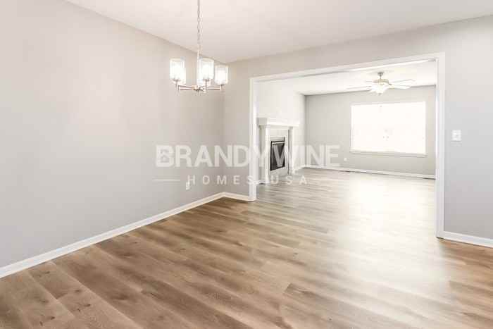 1007 Woodland Dr - Photo 7 of 33