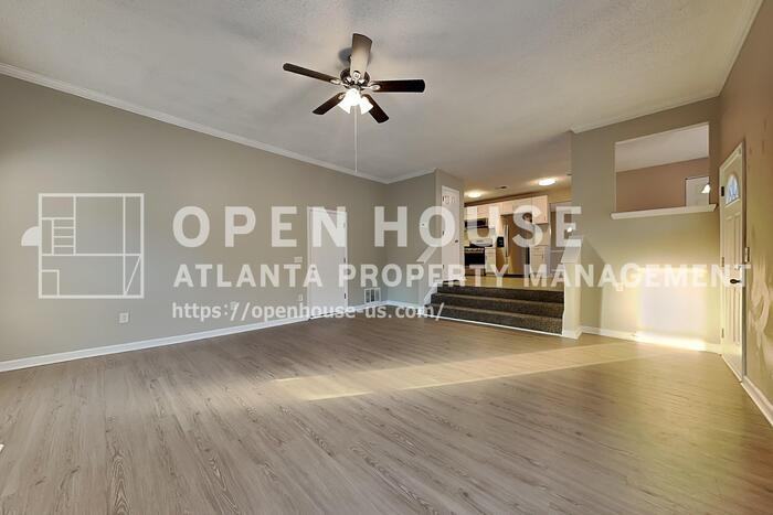 126 The Esplanade Way Sw - Photo 4 of 21