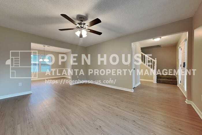 126 The Esplanade Way Sw - Photo 5 of 21
