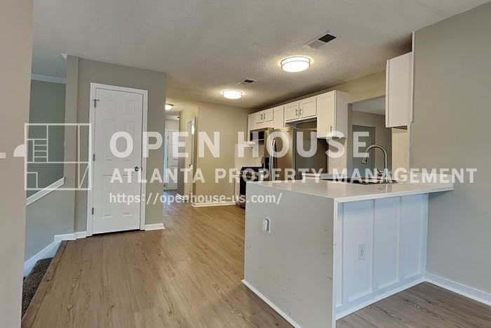 126 The Esplanade Way Sw - Photo 7 of 21