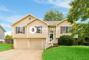 1605 Ne Stonewood Dr - Photo 1 of 1