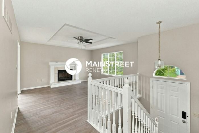 1605 Ne Stonewood Dr - Photo 6 of 18