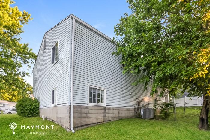 12117 Birchgrove Ct - Photo 3 of 3