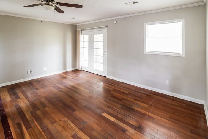 214 Holly Ave - Photo 3 of 11