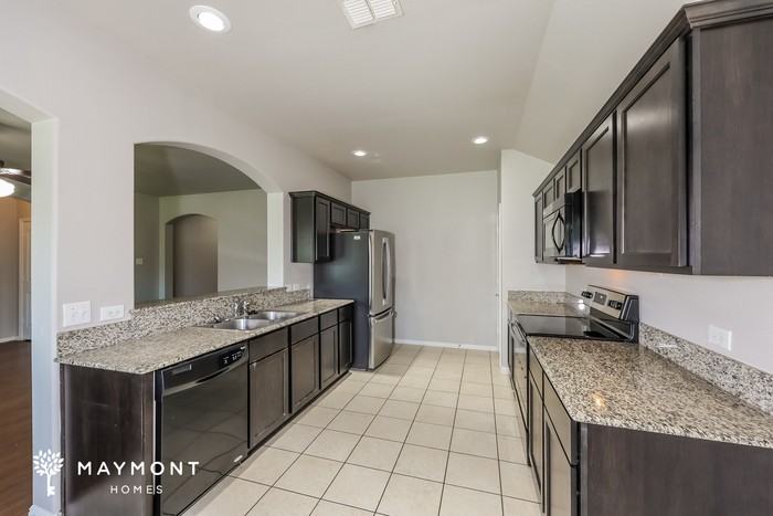 9120 Abaco Way - Photo 6 of 13