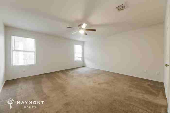 4506 Courtside Dr - Photo 7 of 12