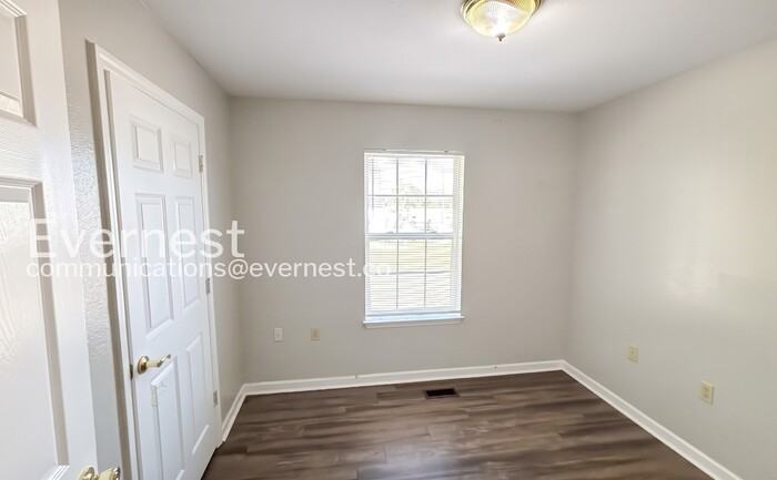 31 Scruggs St - Photo 7 of 23