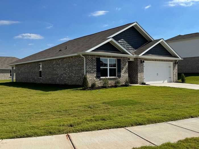 381 Jackson Point Cir - Photo 2 of 47