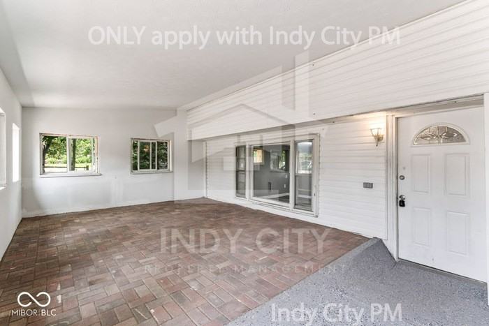 3529 Hunt St - Photo 4 of 26