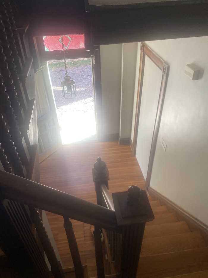 247 W 8th St #A - Photo 3 of 9