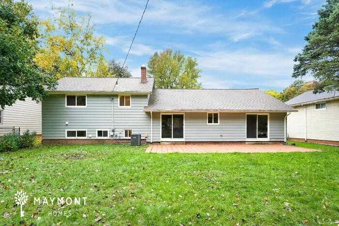 719 Edgewood Rd - Photo 3 of 3