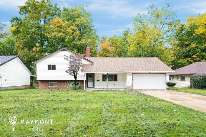 714 Edgewood Rd - Photo 2 of 3