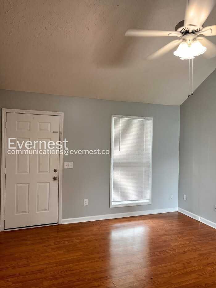 2713 Calais Ct - Photo 6 of 19