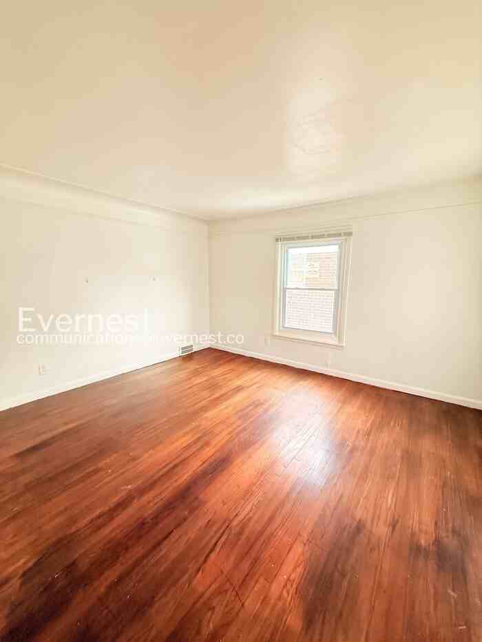 18508 Ferguson St - Photo 7 of 20