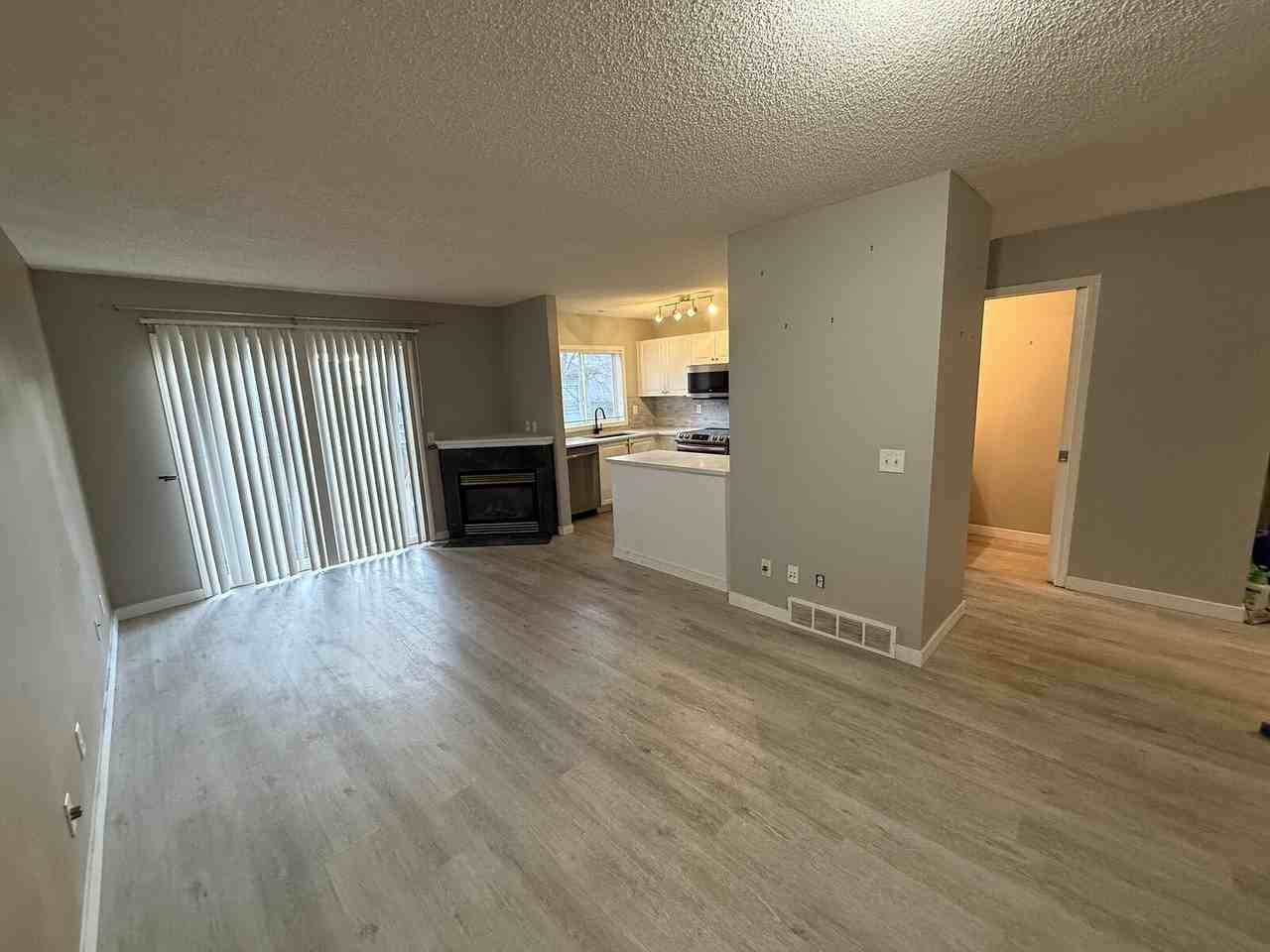 176 Stonemere Pl - Photo 6 of 20