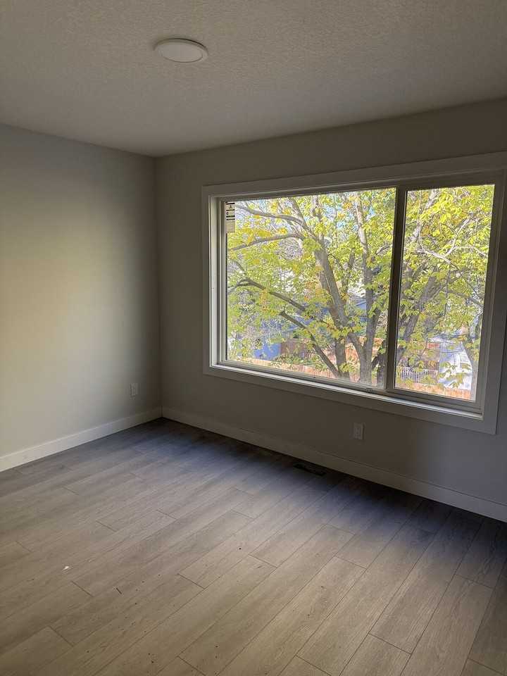 12955 116 St Nw - Photo 6 of 7