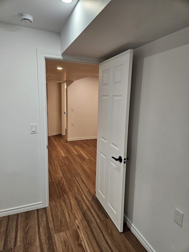 202 Donna Wyatt Way - Photo 6 of 11
