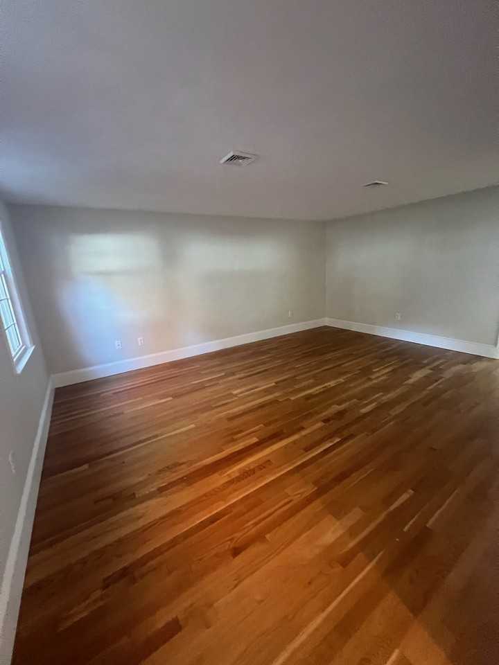 46 Colonial Vlg #46 - Photo 3 of 10