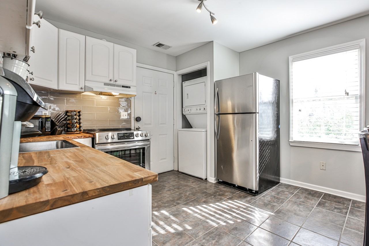 815 Verner St Nw #B - Photo 5 of 17