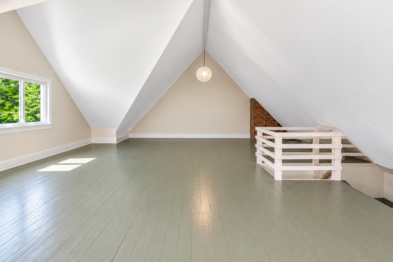 103 W Yates St #1 - Photo 4 of 6