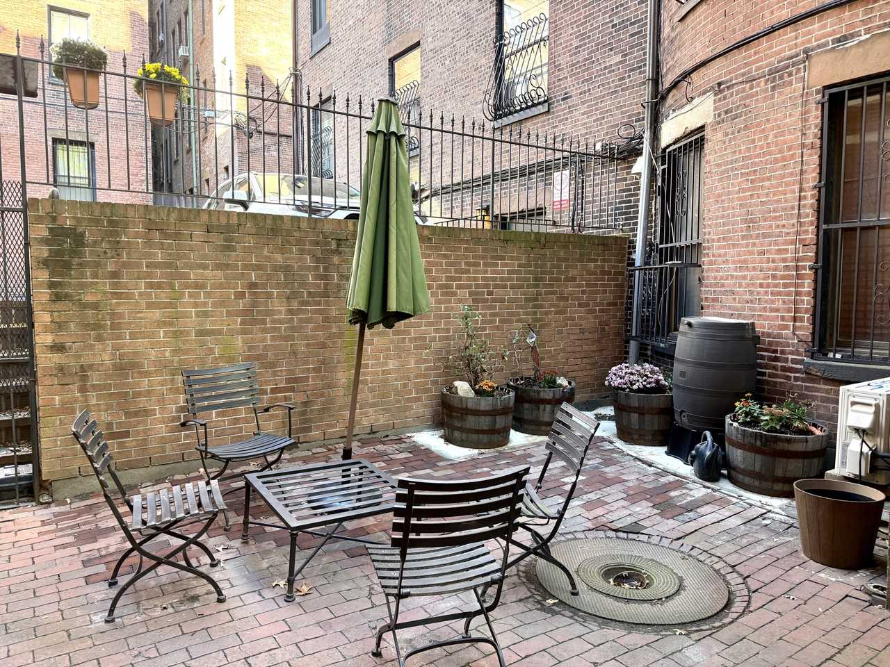 326 Dartmouth St #B2 - Photo 2 of 18