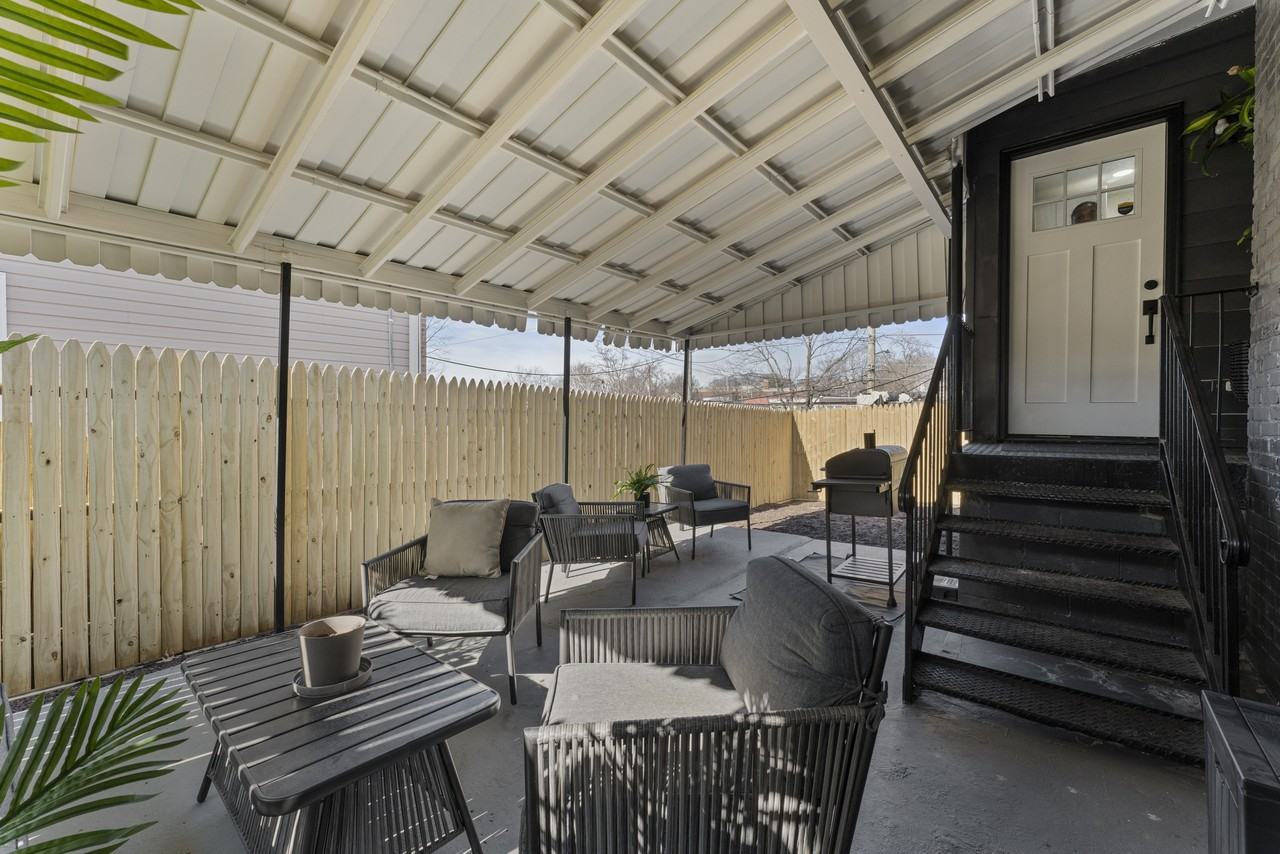 5503 Jay St Ne #NA - Photo 4 of 33