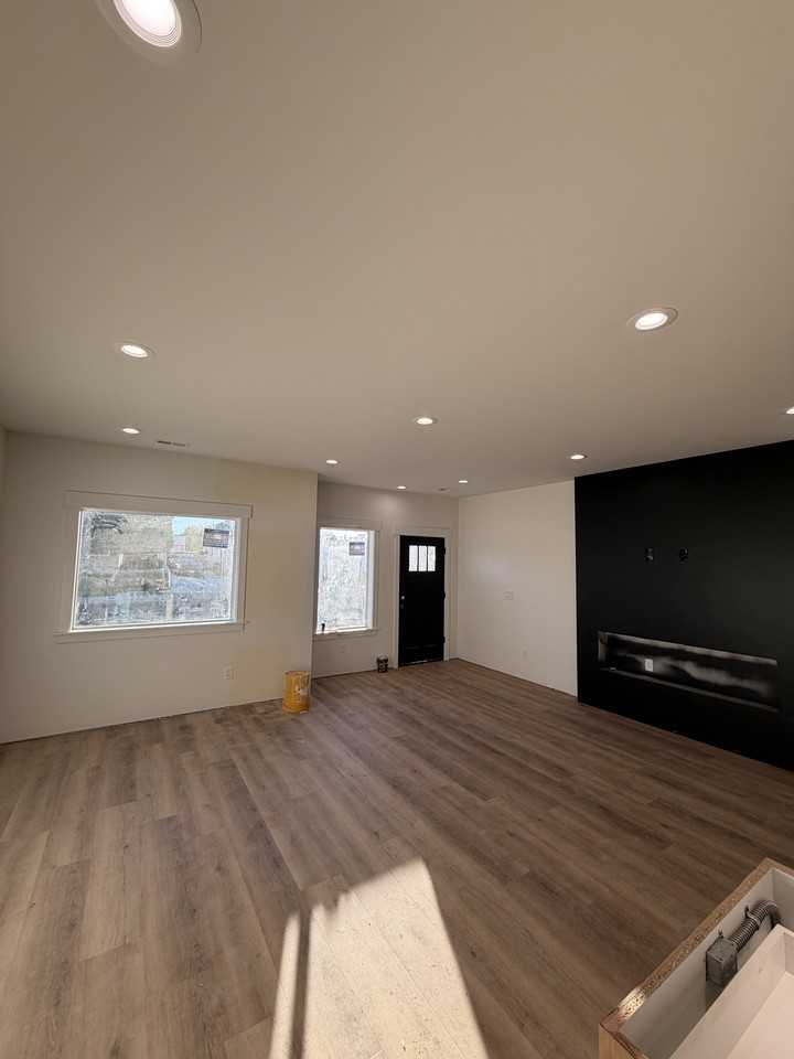 1127 Jefferson Ave #1143 - Photo 6 of 21