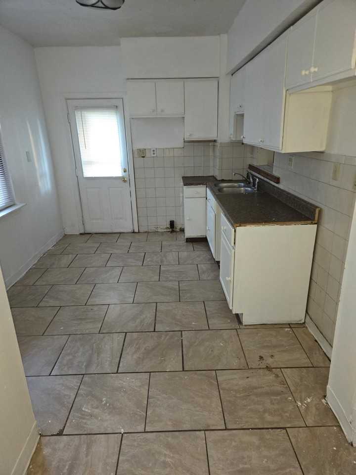 3308 Allendale St #NA - Photo 4 of 17