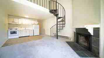 featured image of 1530 Empire Ave #303