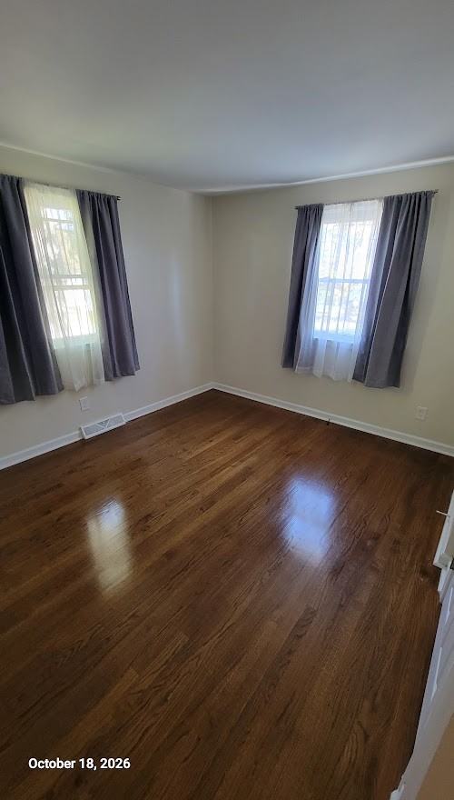 513 Lynch Ave #NA - Photo 7 of 17