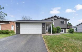 featured image of 9466 Irving Ave N #NA