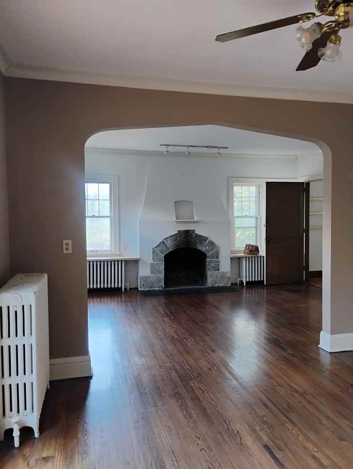 1007 Kenwood Pkwy #2 - Photo 2 of 13