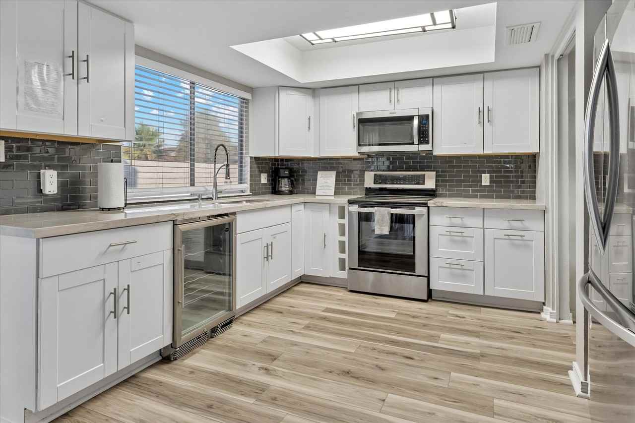 3017 W Sahuaro Dr #NA - Photo 4 of 19