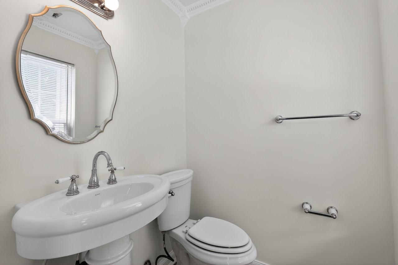 22 Victoria Cir - Photo 7 of 13