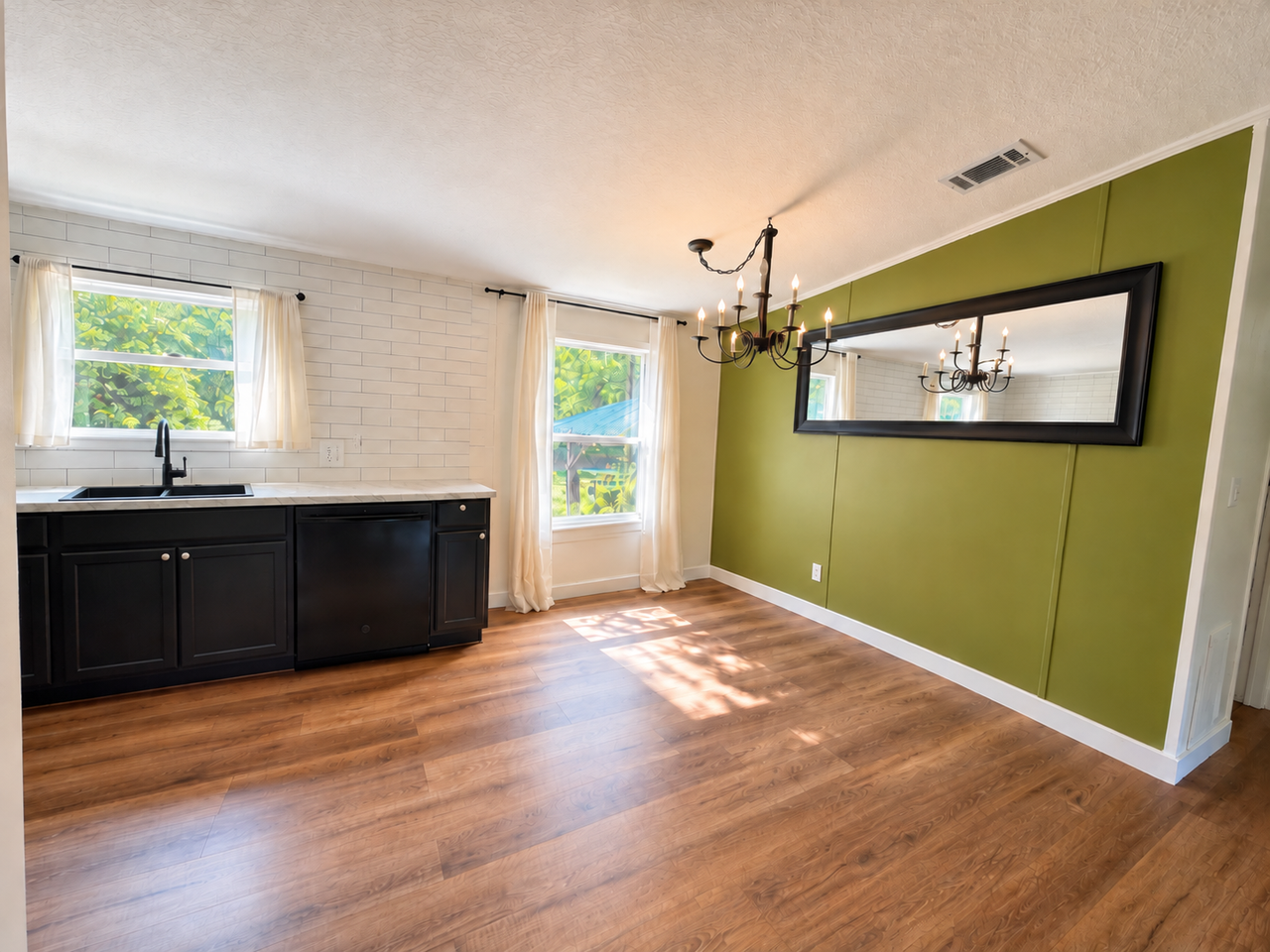 4763 Ne 23rd Ave #NA - Photo 5 of 28