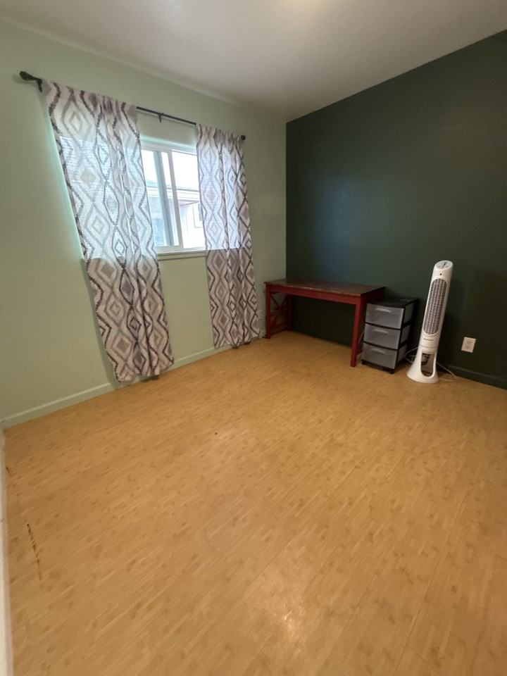 700 16th Ave #NA - Photo 3 of 6