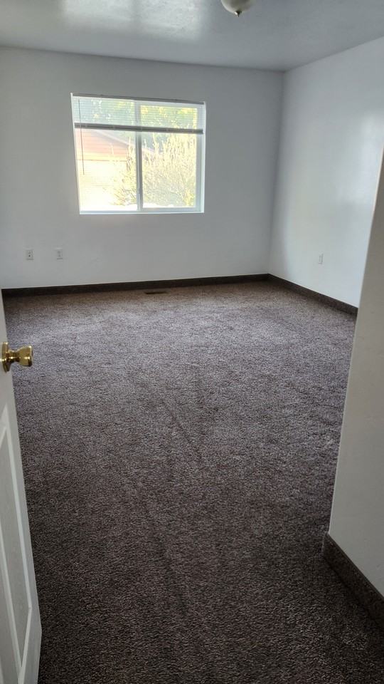 2126 W 900 North Street #NA - Photo 7 of 9