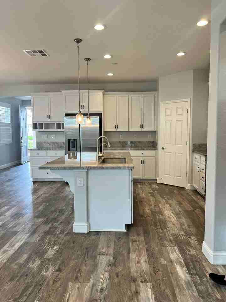 896 Wyatt Ln #NA - Photo 2 of 14