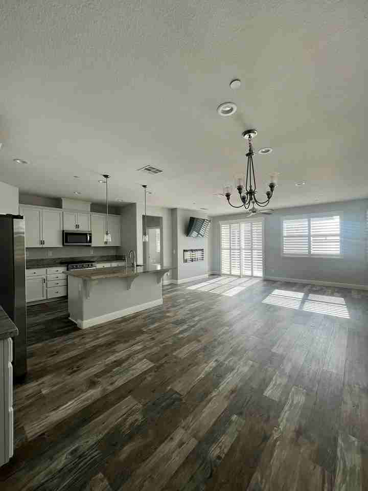 896 Wyatt Ln #NA - Photo 3 of 14