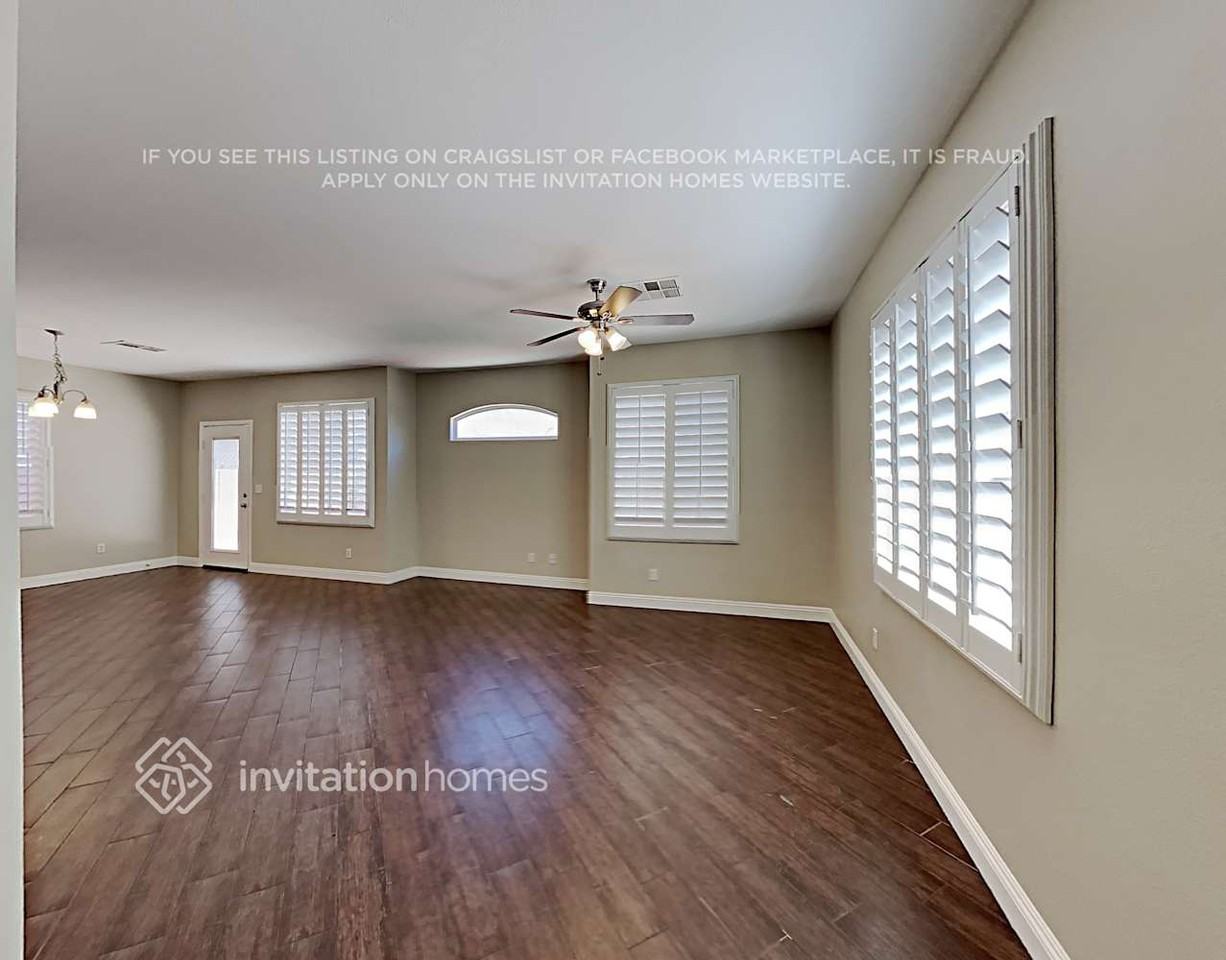 728 Easter Lily Pl - Photo 4 of 20