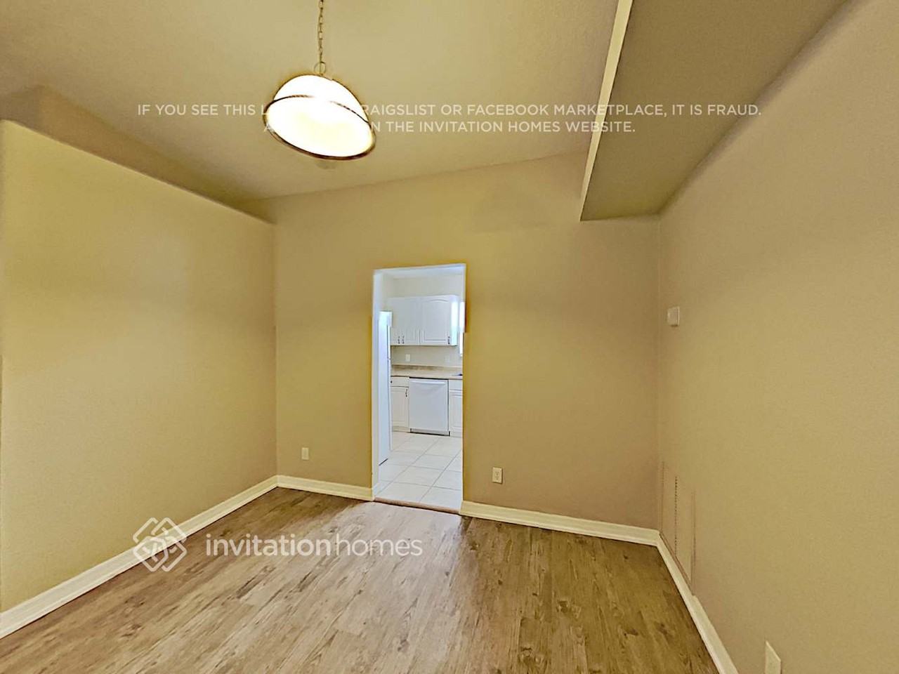 314 Bloxam Ave - Photo 7 of 20